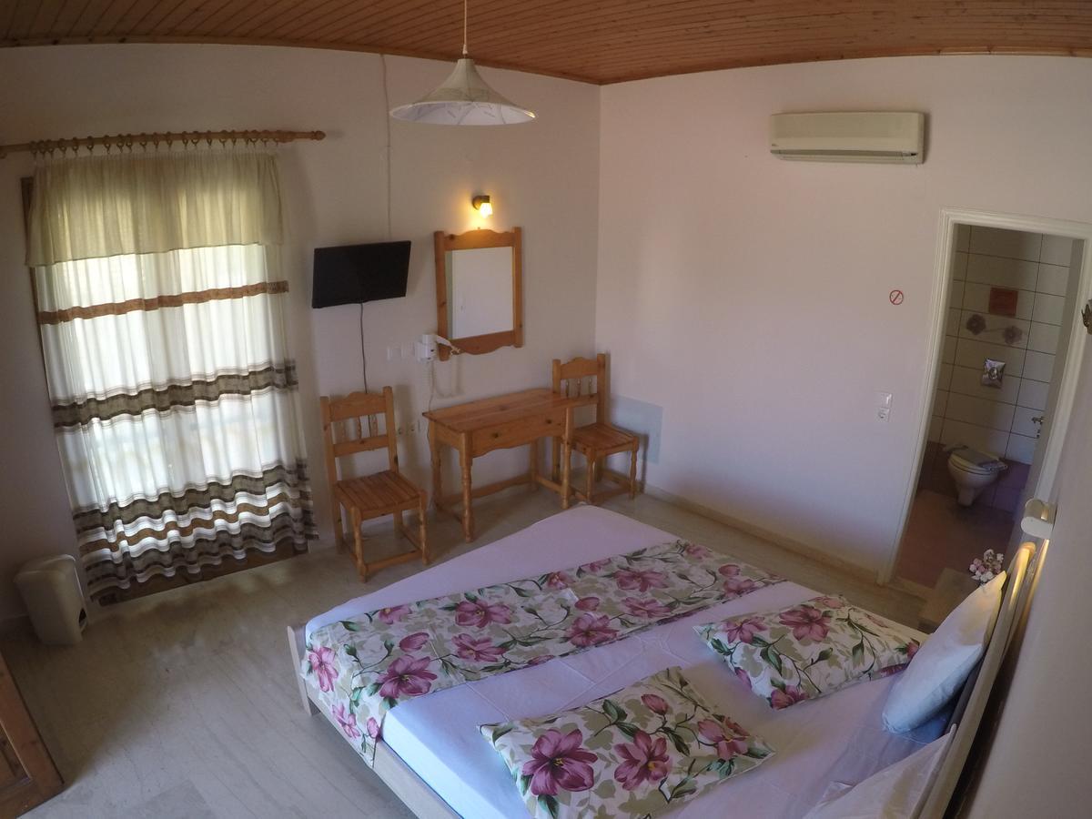 Geroulis Stefanos Studios Vasilikí Eksteriør bilde